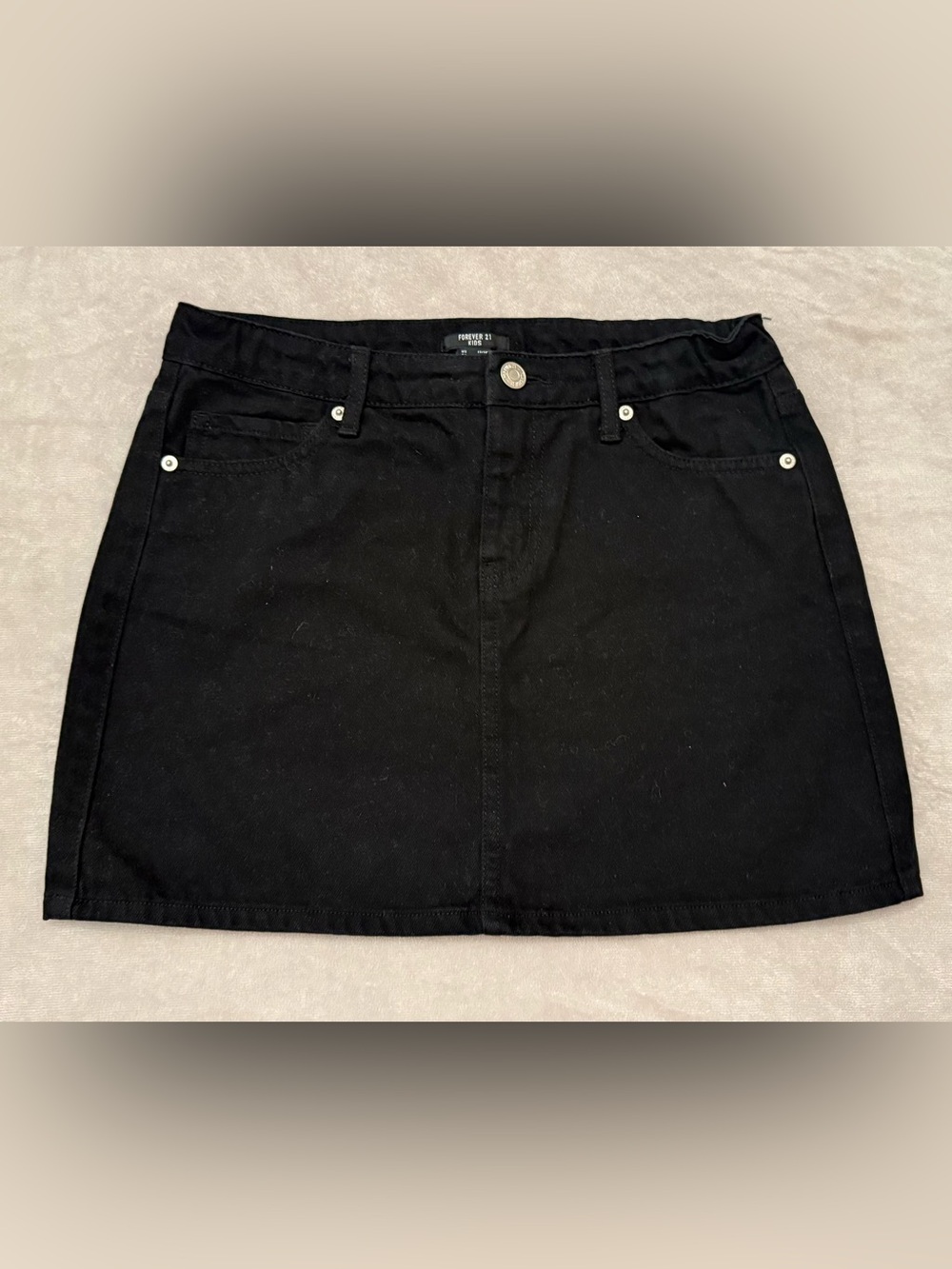 Forever 21 Kids Black Denim Mini Skirt Girls Size 13/14 Cotton Jean Classic